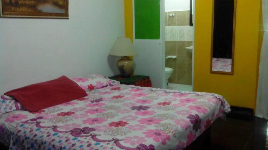 Posada Nativa Trinsan Centro San Andrés Екстериор снимка